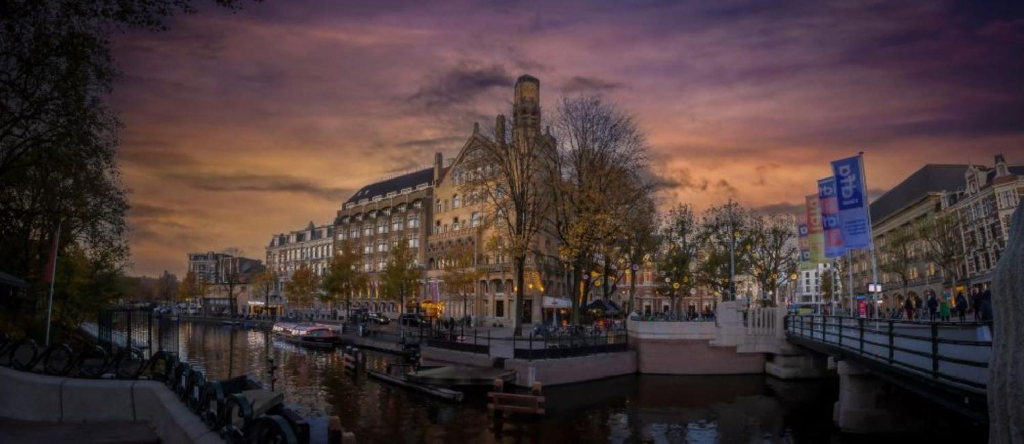 Clayton Hotel Amsterdam American Екстериор снимка